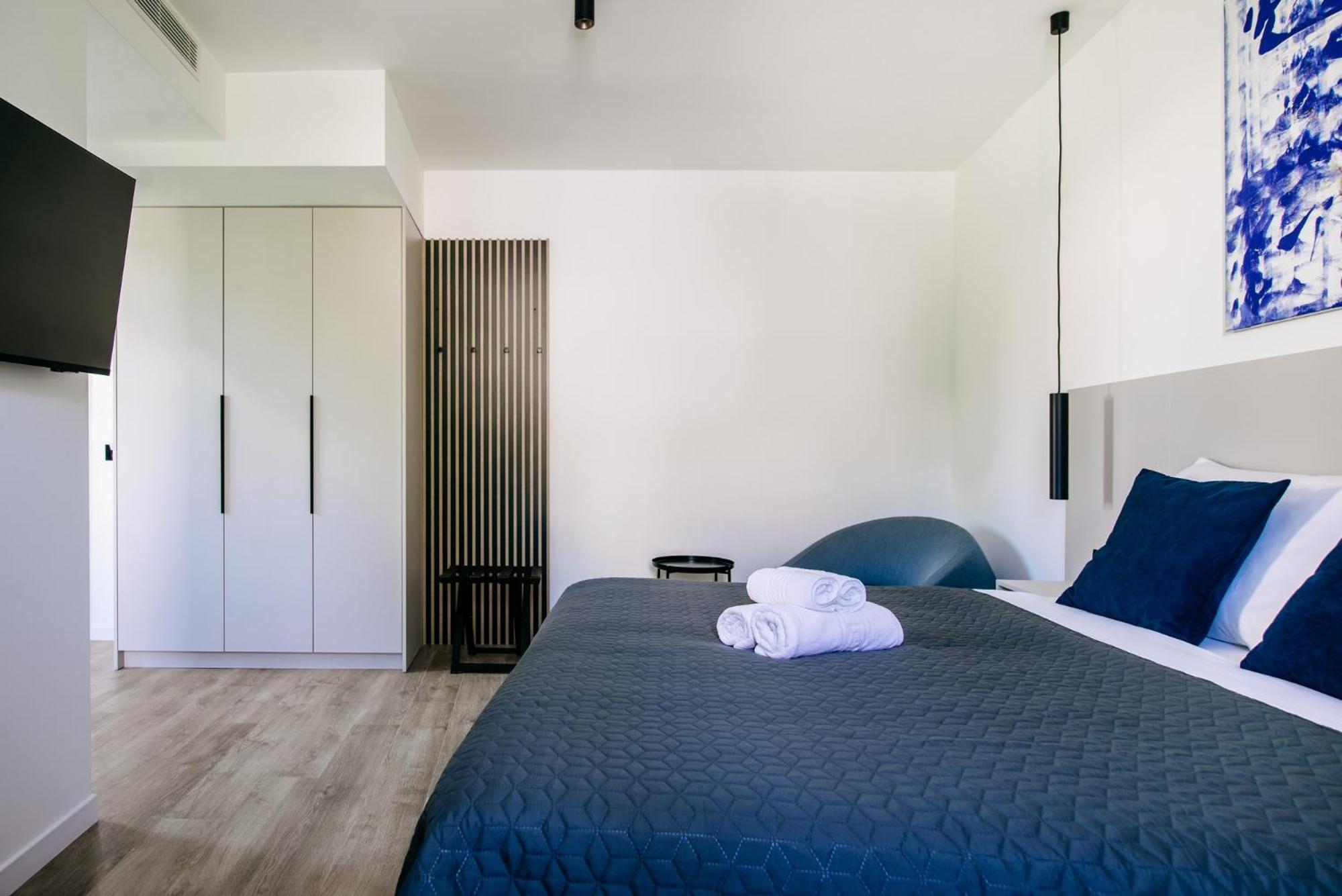 Kala Luxury By Duhomes Guest house